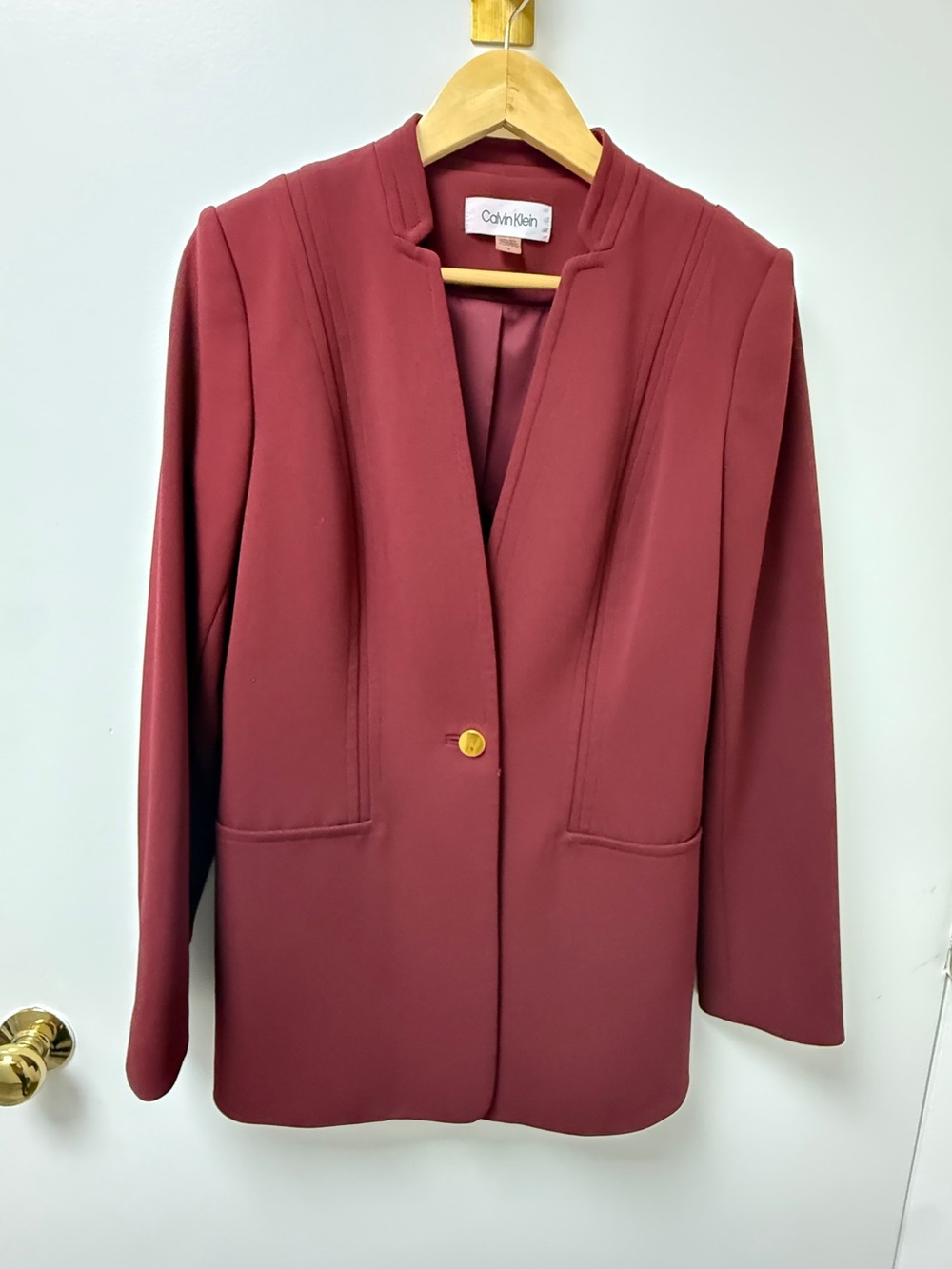 Calvin Klein Women's Wine Red Open Collar Single-Button Blazer